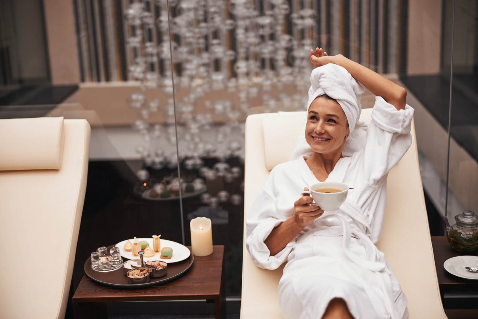 Ayura Glow Rejuvenation